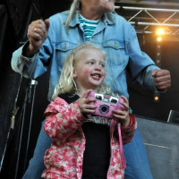 hummelo beeld onthulling  small 